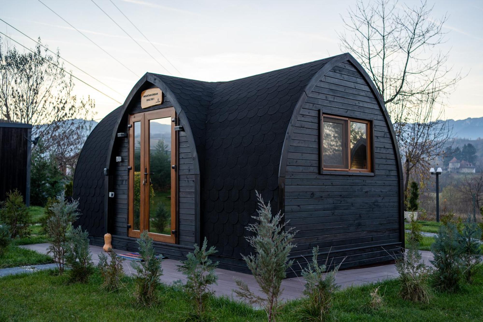 Glamp In Style Pods Resort Бран Экстерьер фото
